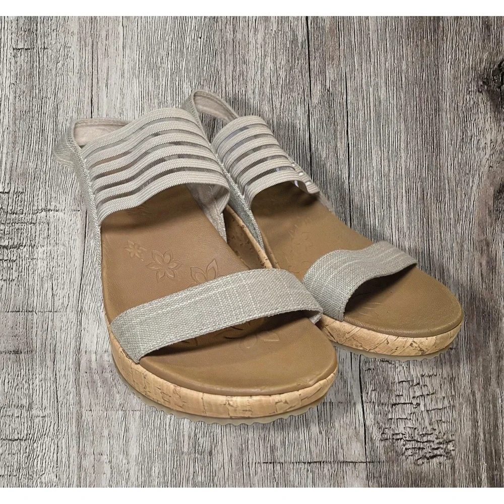 Skechers Brie Luxe Foam Womens 8 Glittery Taupe Slingback Platform Wedge Sandals